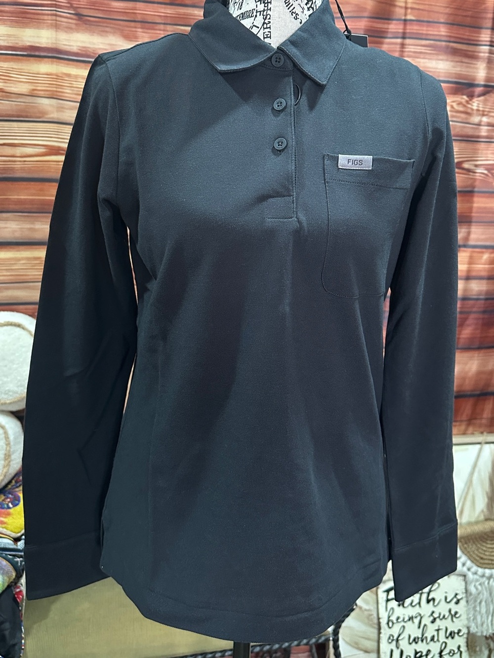 Figs Black Long-Sleeve Scrub Polo Shirt‎ with Chest Pocket sz XS